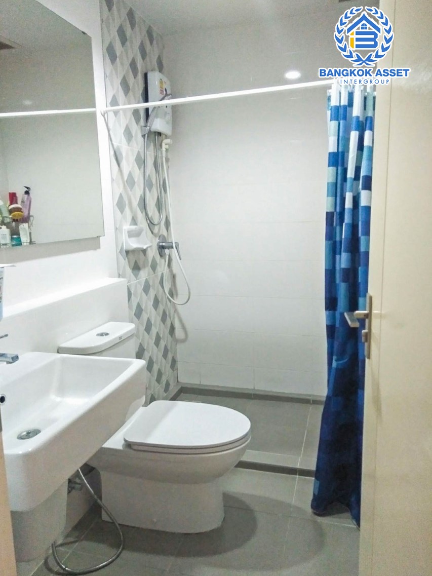 *****ทาวน์เฮ้าส์มือสอง ม.อินดี้3 บางนา-กม.7 เนื้อที่กว้าง 18.10 ตร.ว. ฟังก์ชัน 2 ห้องนอน 3 ห้องน้ำ 1 ที่จอดรถ ภายในสวยเหมือนใหม่ พร้อมเข้าอยู่ โครงการตั้งบนทำเลดี เชื่อมต่อ ถ.บัวนครินทร์, ถ.บางนา-ตราด, ถ.วงแหวนรอบนอกฯ, ถ.ศรีนครินทร์ ใกล้รถไฟฟ้าสายสีเขียว "สถานีบางนา" และทางด่วน "บูรพาวิถี"